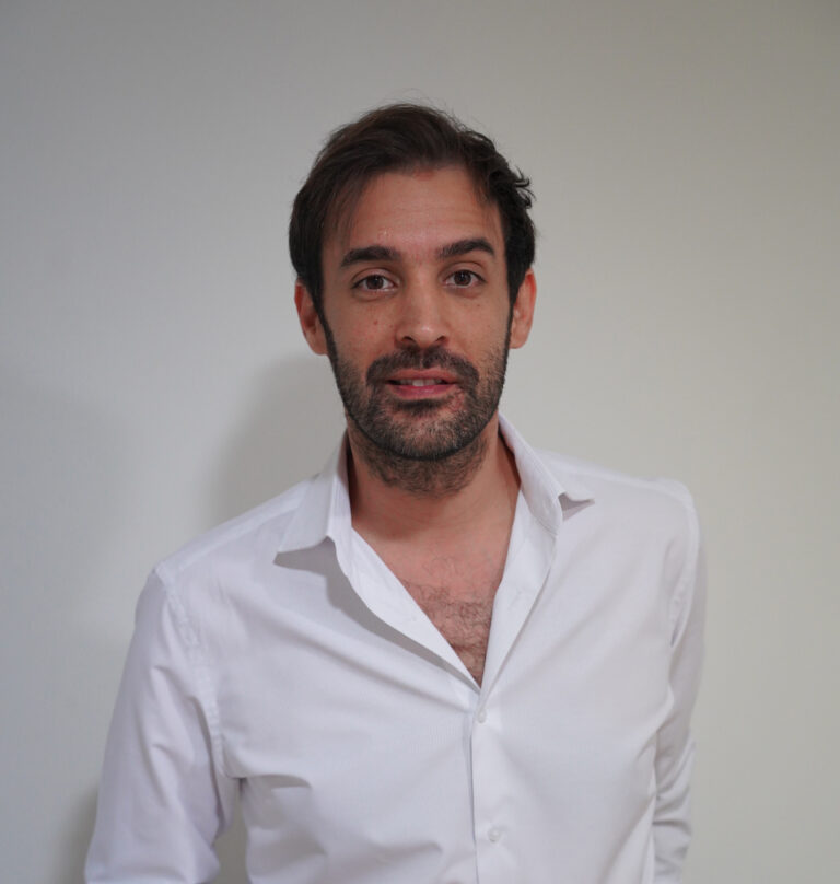 Carlos Domínguez Rico, psicólogo sanitario en Mind Psicólogos