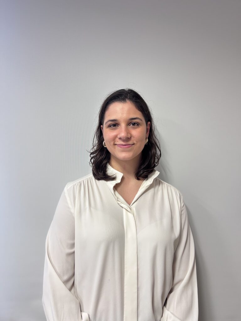 Bárbara Alarcón Medina, psicóloga sanitaria en Mind Psicólogos
